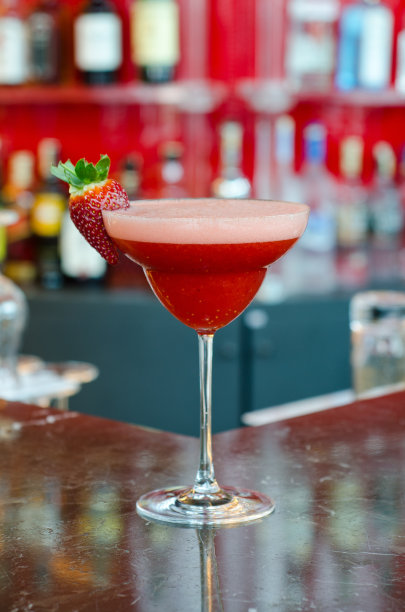 草莓玛格丽特图片下载