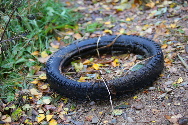 旧轮胎图片下载
