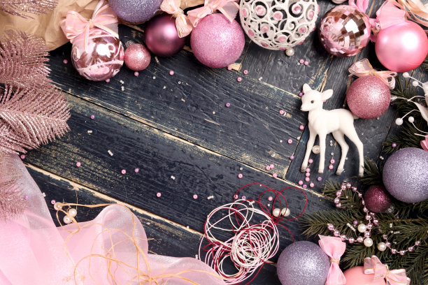 粉红色圣诞作文图片下载