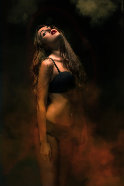 悲伤的奢侈的女孩图片下载