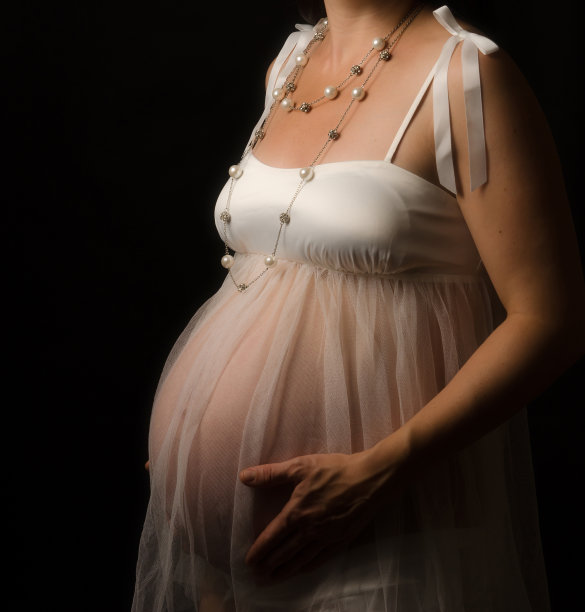 怀孕人像图片下载