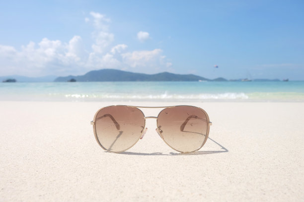 太阳镜图片下载