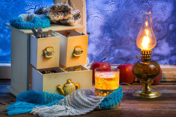 冬天最好喝热椴树茶图片下载