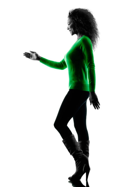 女人剪影行走握手孤立图片下载