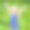 一个可爱的微笑着的金发小女孩，高举着双手图片下载