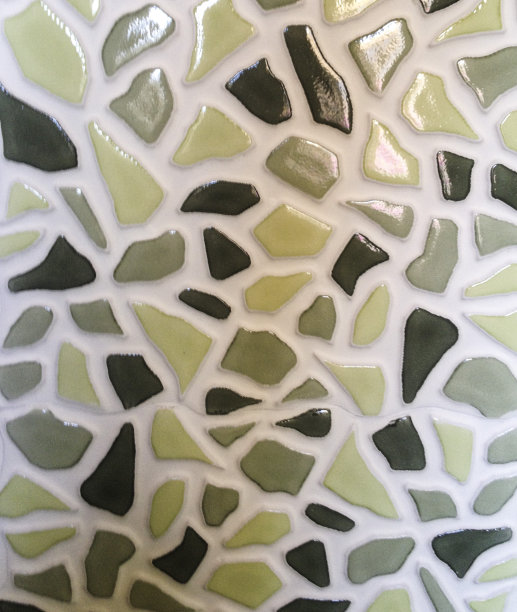 底部有绿色和黑色的马赛克图片下载