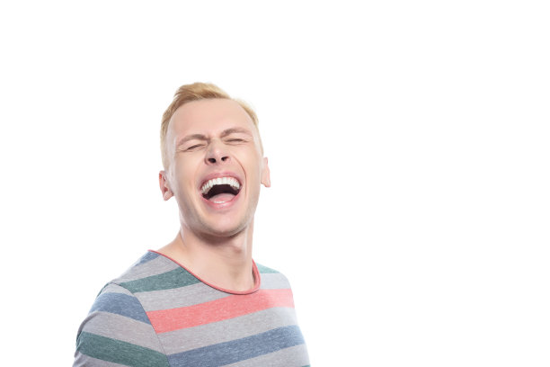 笑着的男人的肖像图片下载