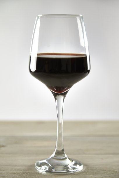红酒杯图片下载