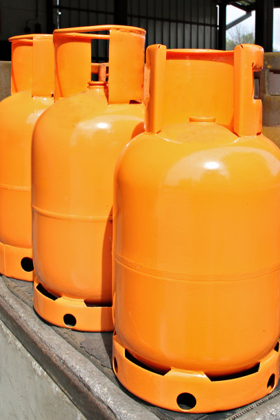 液化石油气燃气瓶。液化石油气厂图片下载