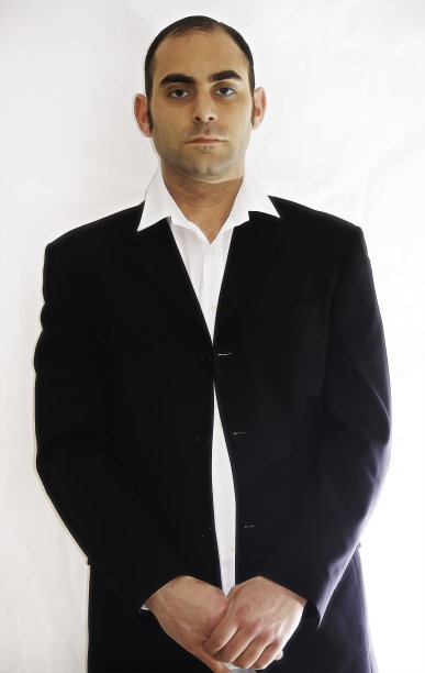 严肃的商人图片下载