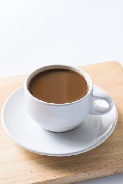 一杯木制的咖啡图片下载