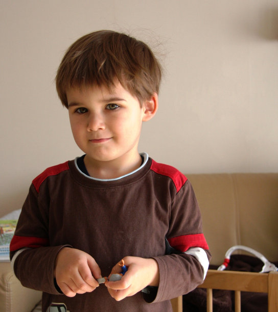 小男孩图片下载