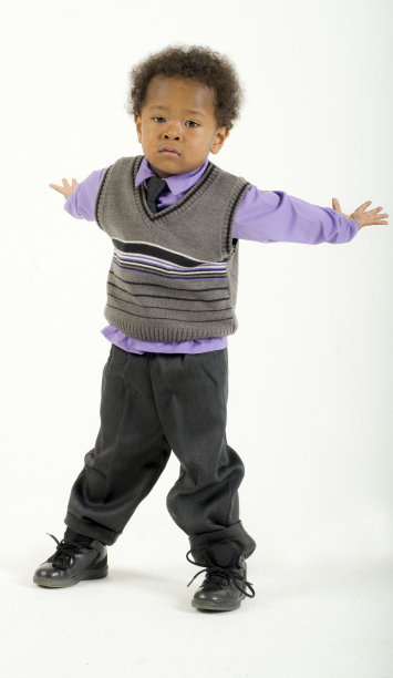 小孩在飞行姿势图片下载