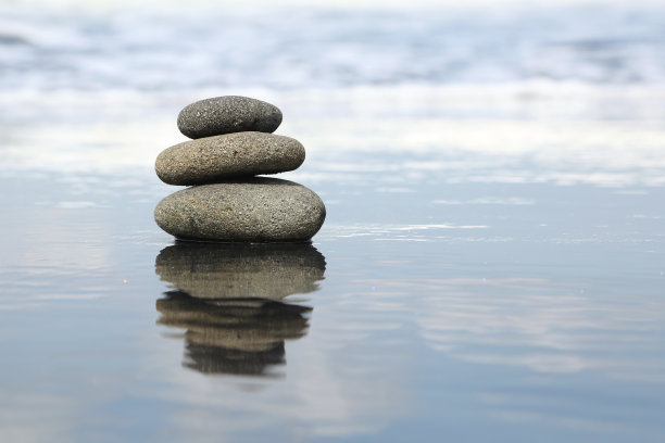 金字塔的石头图片下载