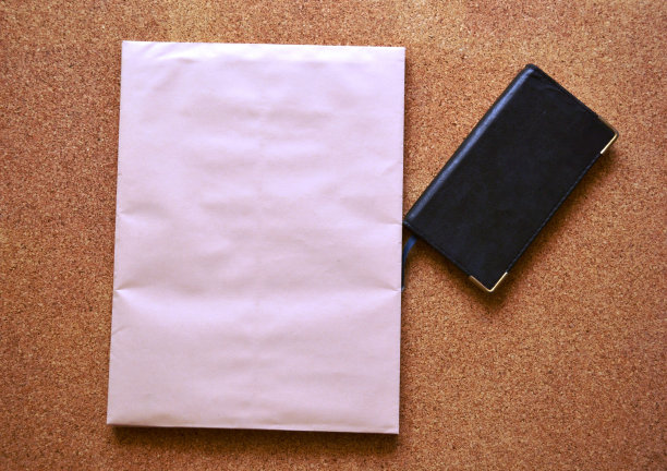 软木板和纸条，背景，颜色图片下载