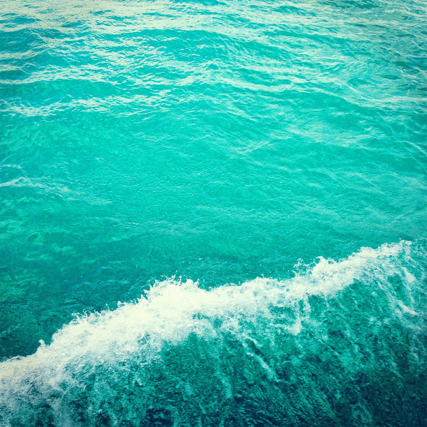 波在水中图片下载