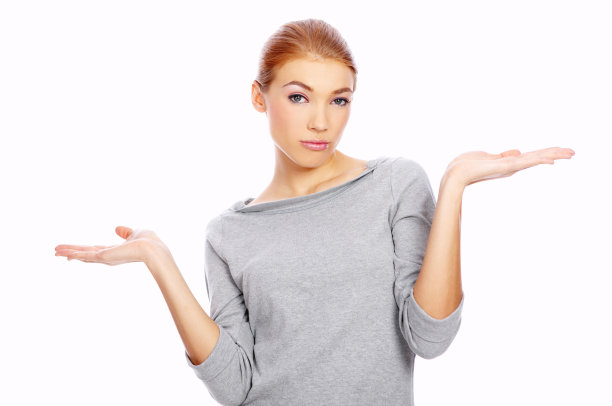 年轻女子表现出她的无知图片下载