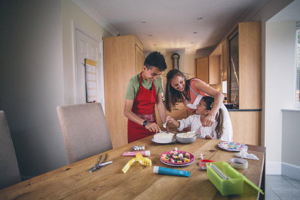 做蛋糕图片下载