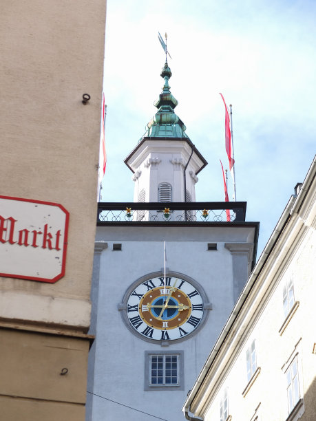 经典的钟楼图片下载