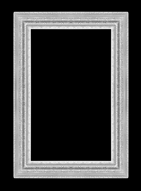 银相框。孤立在黑色背景上图片下载