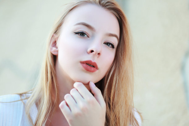 漂亮的女人肖像图片下载