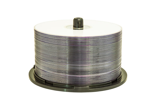 光盘堆在白色的孤立图片下载