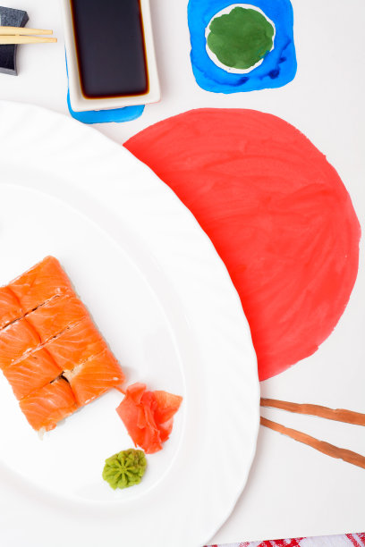 水Fud艺术。白色盘子上的日本寿司图片下载