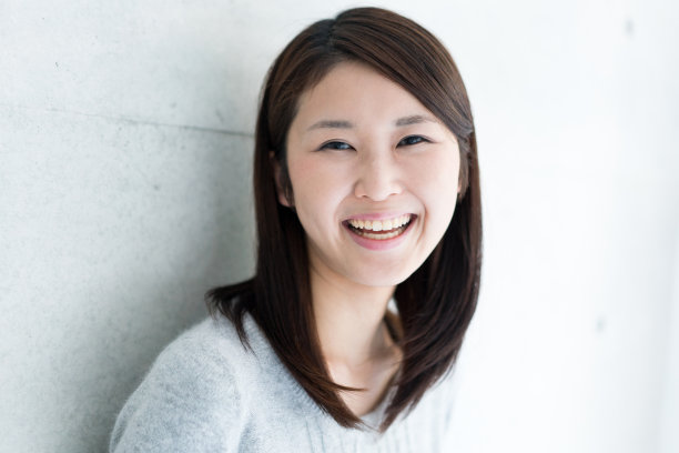 亚洲年轻女性图片下载