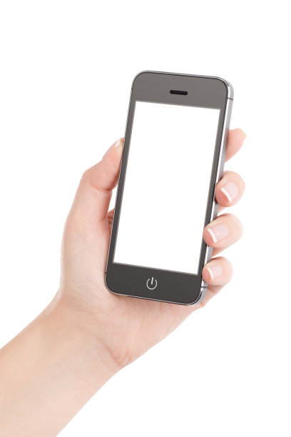 女性手握现代黑色手机智能手机图片下载