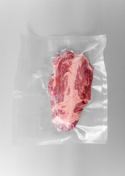 真空密封牛眼牛排素材图片
