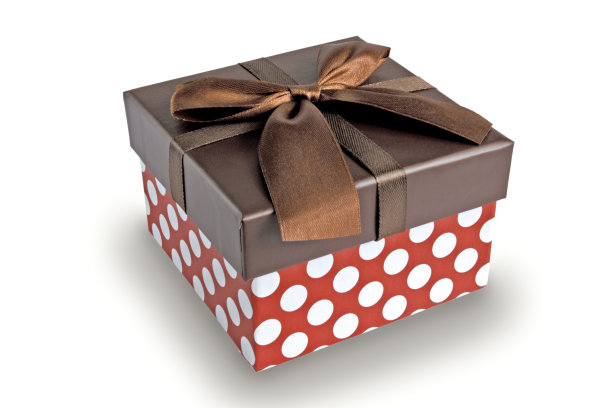 白色背景带阴影的礼物盒。图片下载