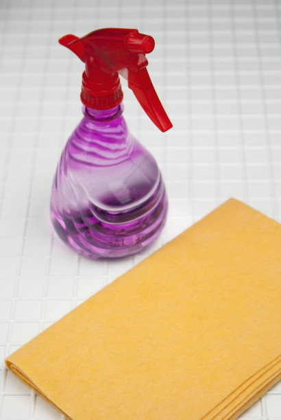 红色喷图片下载