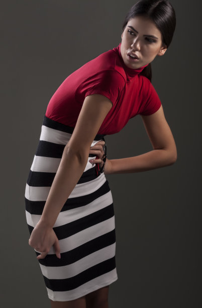 美丽性感的布瑞内特图片下载