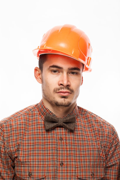 一个脸上带着感情的男人的滑稽肖像图片下载