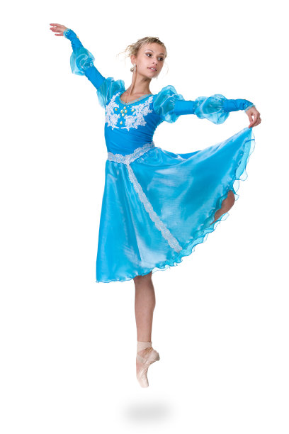 年轻的芭蕾舞女演员在白色背景上跳跃图片下载