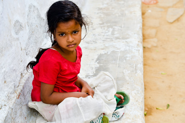 印度农村的孩子图片下载