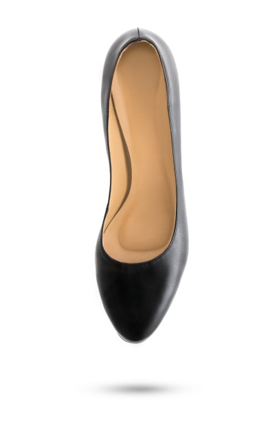 悬浮黑色高跟鞋隔离图片下载