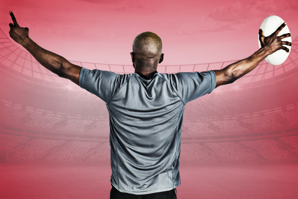 欢呼的橄榄球运动员的合成图像图片下载