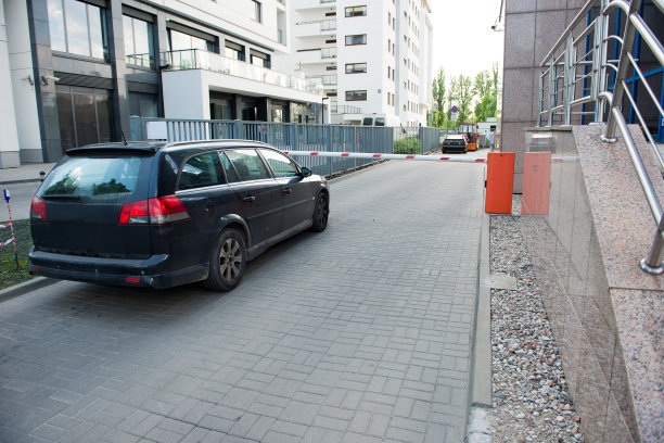 车辆安全屏障图片下载