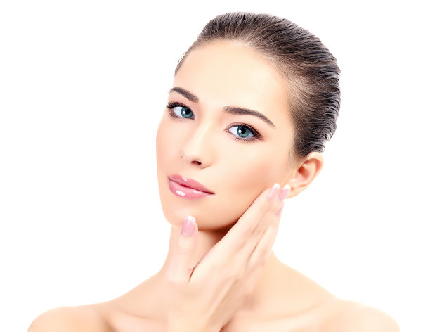 漂亮的女孩，有着清爽的皮肤图片下载