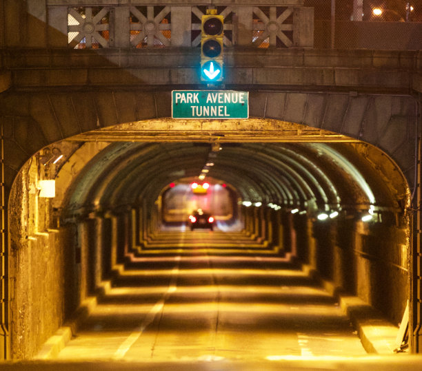 公园大街-周日晚上7:27图片下载