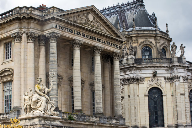 有法国特色的古建筑图片下载