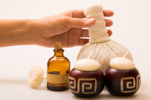 泰国温泉草药敷球水疗治疗图片下载