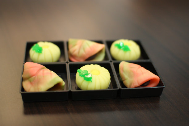 日本季节性糖果图片下载