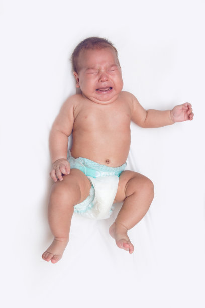 婴儿哭了图片下载