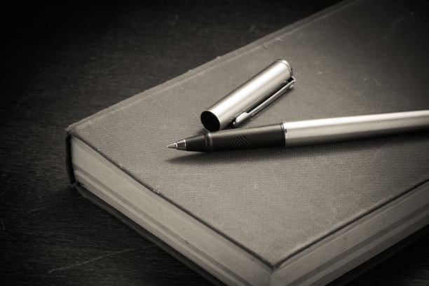 笔和书滤镜效果复古复古风格图片下载