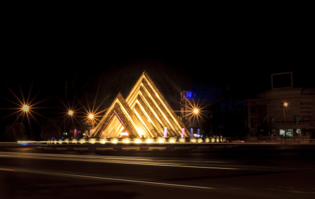 金字塔圆环图片下载