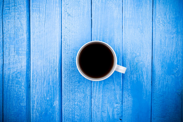 一杯蓝色的茶图片下载