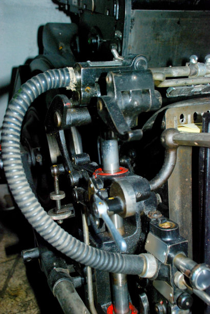 钞票设备制造商图片下载