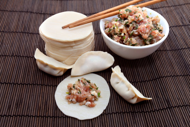 中国饺子的原料素材图片
